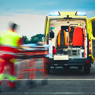 Notfall-medizinische Versorgung mit Krankentransport