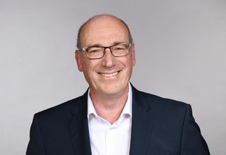 Udo Hensch, Regionalleiter West - Spezialisierung Finanzdienstleister